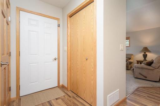 2211 Ridgedale Drive SE, Alexandria, MN 56308