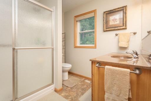 2211 Ridgedale Drive SE, Alexandria, MN 56308