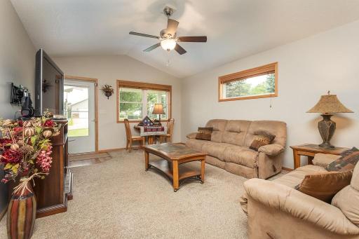 2211 Ridgedale Drive SE, Alexandria, MN 56308