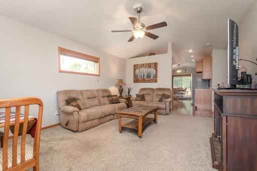 2211 Ridgedale Drive SE, Alexandria, MN 56308