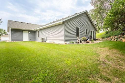 2211 Ridgedale Drive SE, Alexandria, MN 56308