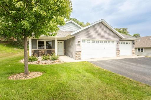 2211 Ridgedale Drive SE, Alexandria, MN 56308