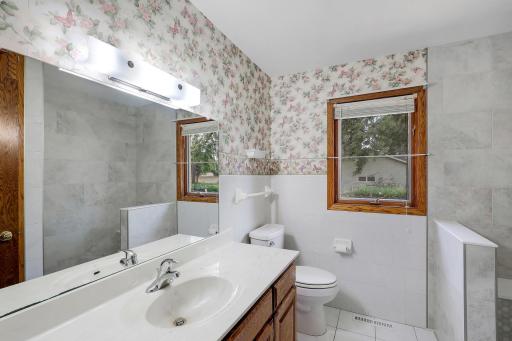 8710Photography-Web-Friendly-816-Maple-Street-Farmington-MN-55024-42.jpg