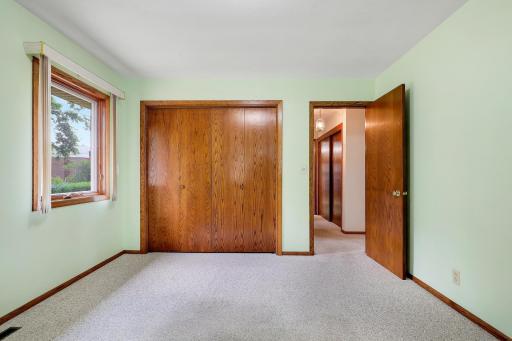 8710Photography-Web-Friendly-816-Maple-Street-Farmington-MN-55024-32.jpg