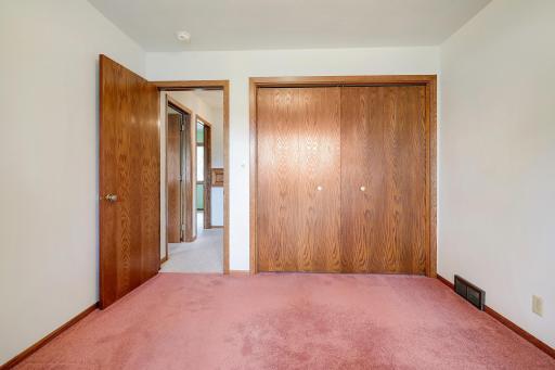 8710Photography-Web-Friendly-816-Maple-Street-Farmington-MN-55024-41.jpg