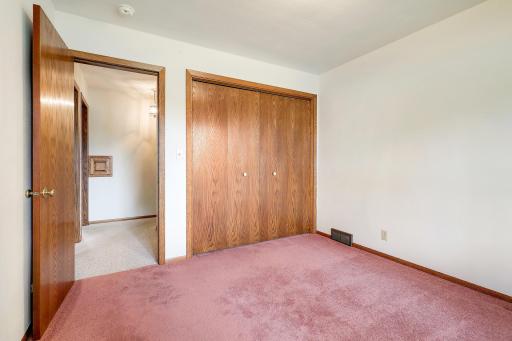 8710Photography-Web-Friendly-816-Maple-Street-Farmington-MN-55024-40.jpg