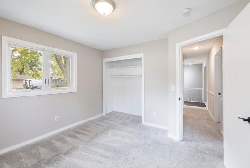 6208 81st Avenue N, Brooklyn Park, MN 55443