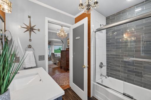 6044 48th Street N, Saint Paul, MN 55128