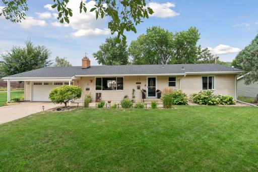 Great location near Westwood Nature Center!