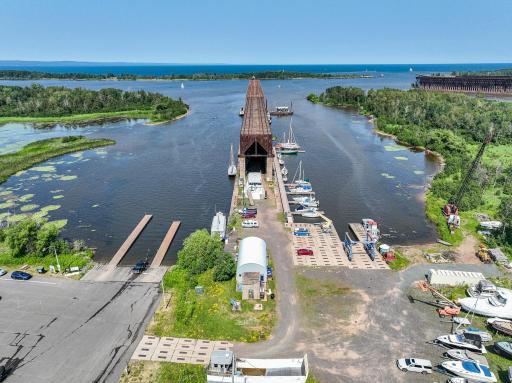92 30th Avenue E, Superior, WI 54880