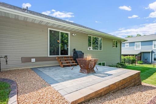 105 Hidden Oaks Circle, Mankato, MN 56001