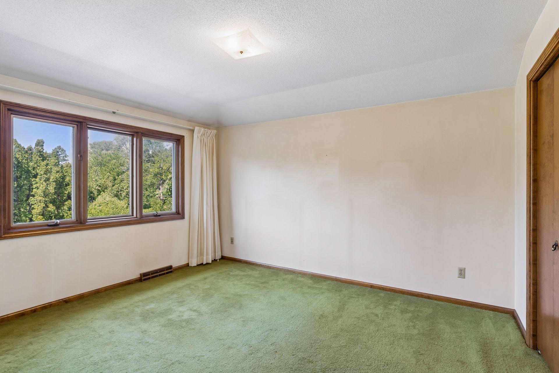 Upper Level Bedroom