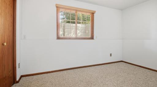 17604 lorence way-23.jpg