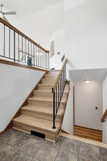 17604 lorence way-4.jpg