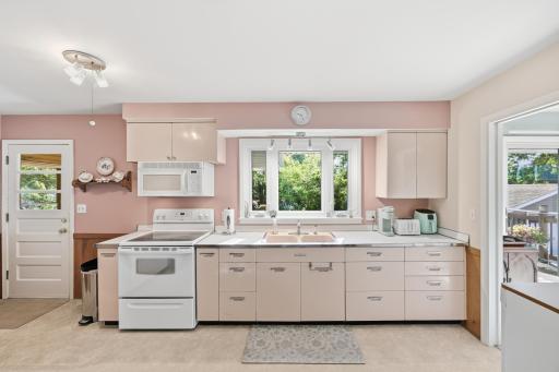 207 1st Avenue SE, New Prague, MN 56071