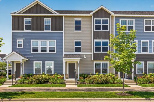 Photo for 2531 Paddock Path, Shakopee, MN 55379 - listing #7121450 2531 Paddock Path, Shakopee, MN 55379