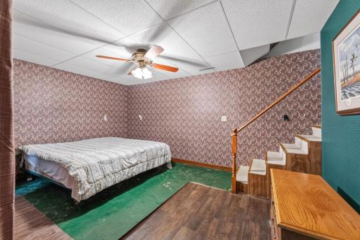 708 North Sprague St. Caledonia MN (9).jpg
