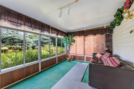 708 North Sprague St. Caledonia MN (12).jpg