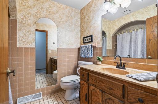 16_12088_Evergreen16_mls.jpg
