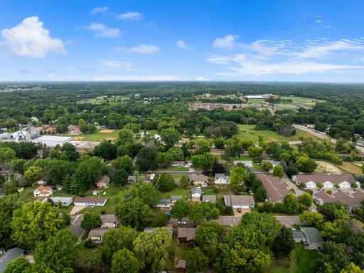 608 Parkview Circle, Delano, MN 55328
