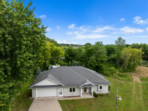 608 Parkview Circle, Delano, MN 55328