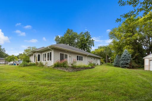 608 Parkview Circle, Delano, MN 55328