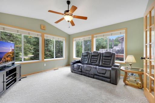 Four Season Porch / Den