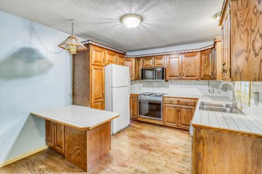 1510 Lynn Avenue, Detroit Lakes, MN 56501