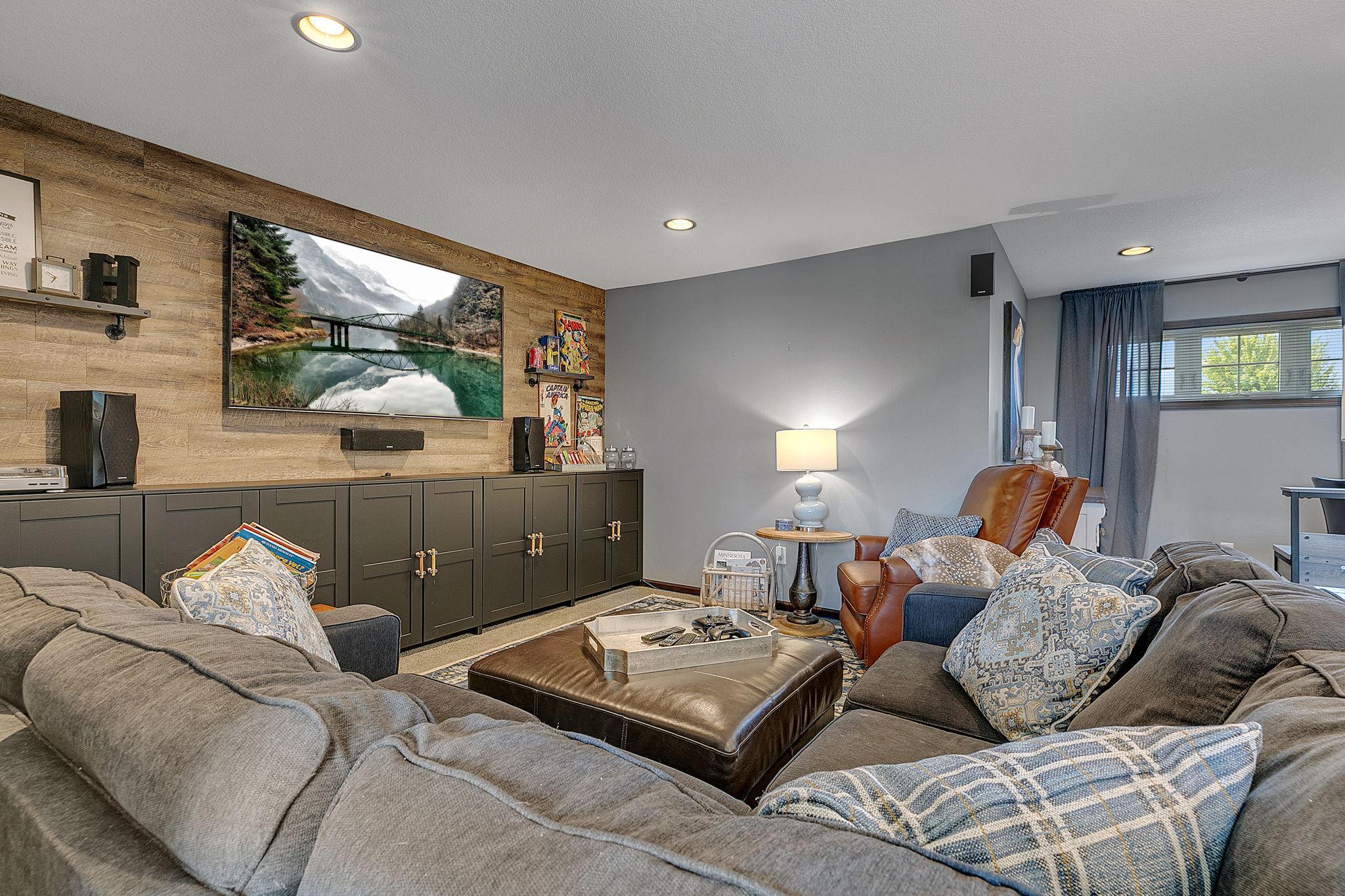 Bonus room upper