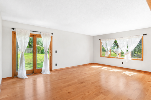 8485 Scandia Trail N, Forest Lake, MN 55025