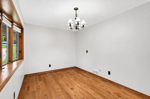 8485 Scandia Trail N, Forest Lake, MN 55025
