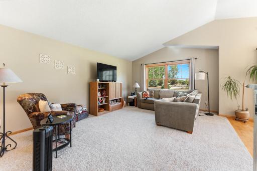 15977-345thSt-44.jpg