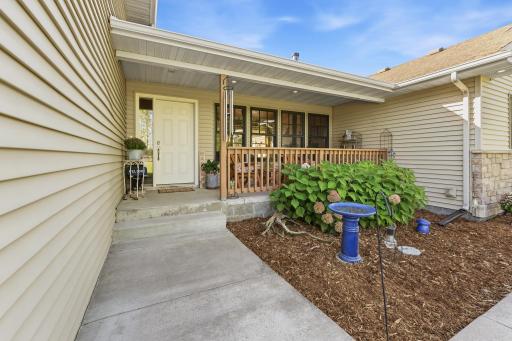 15977-345thSt-48.jpg