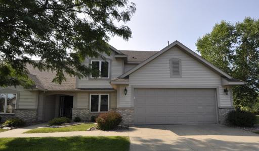 4910 Wildgrass Lane NW, Rochester, MN 55901