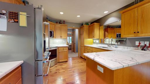 4910 Wildgrass Lane NW, Rochester, MN 55901
