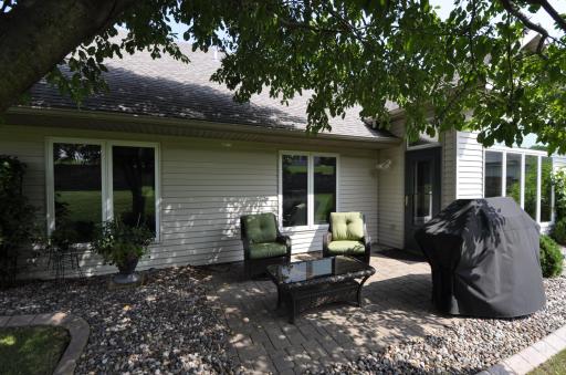 4910 Wildgrass Lane NW, Rochester, MN 55901
