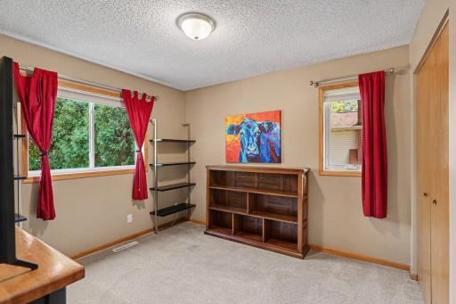 11501 Keating Avenue, Burnsville, MN 55337