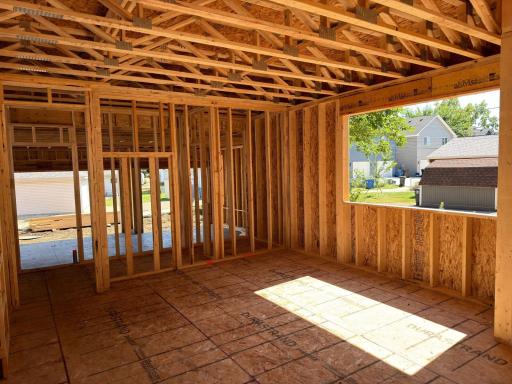 35 19th Avenue N, Hopkins, MN 55111