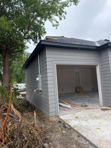 35 19th Avenue N, Hopkins, MN 55111