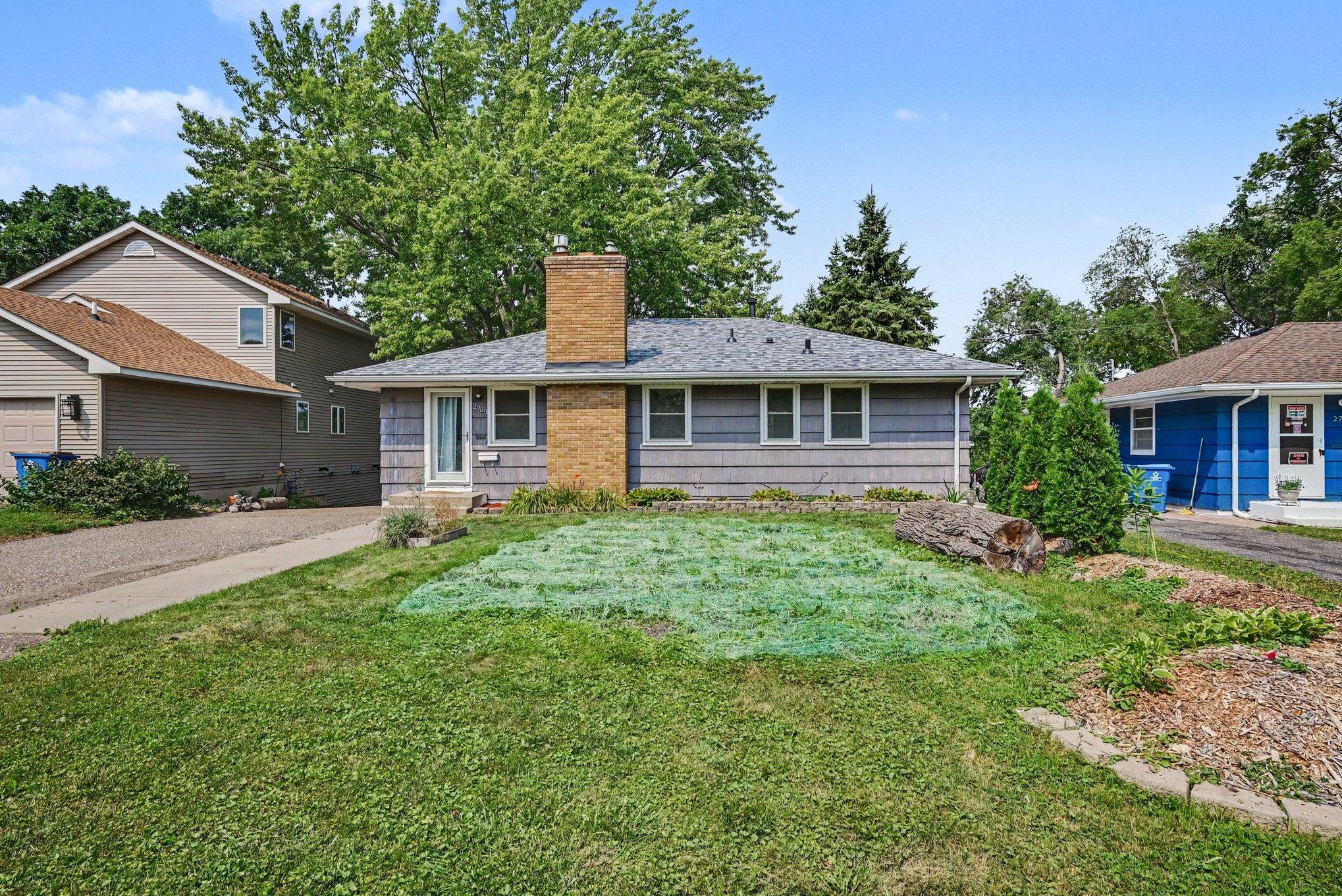 Welcome to 2733 Parkview Blvd!