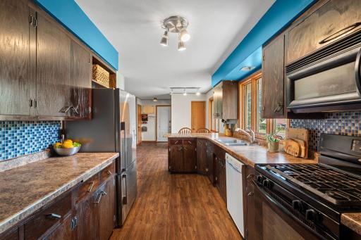 628 E Wisconsin Avenue, Barron, WI 54812
