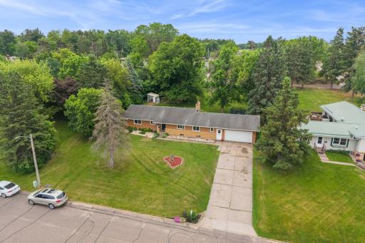 628 E Wisconsin Avenue, Barron, WI 54812