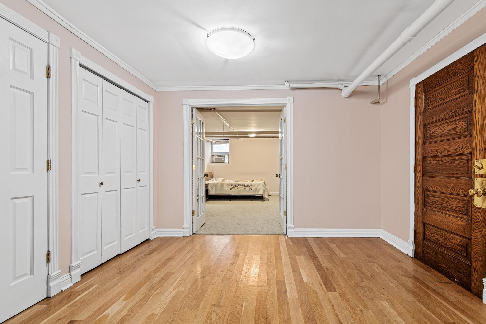 2621 Humboldt Avenue S-8.jpg