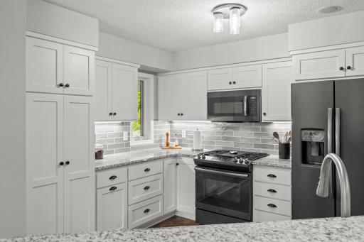 15785 25th Place N, Plymouth, MN 55447