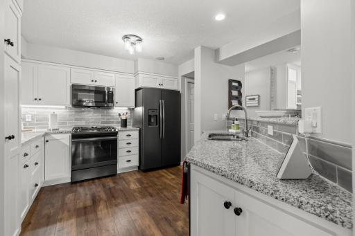 15785 25th Place N, Plymouth, MN 55447