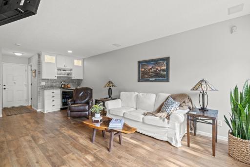 15785 25th Place N, Plymouth, MN 55447