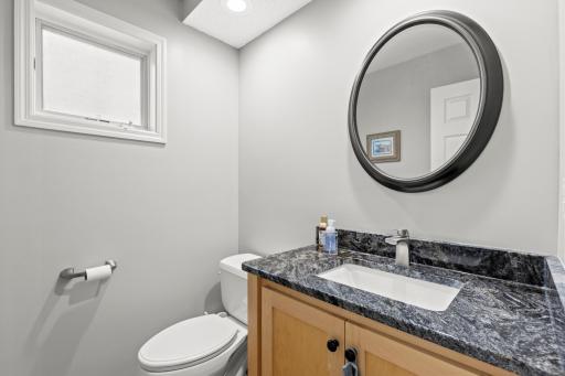 15785 25th Place N, Plymouth, MN 55447