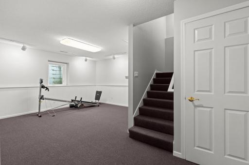 15785 25th Place N, Plymouth, MN 55447