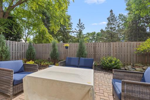 15785 25th Place N, Plymouth, MN 55447