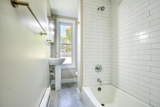 3044 Fremont Avenue S, Minneapolis, MN 55408